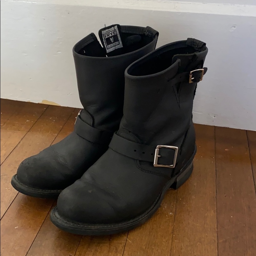 Frye Engineer 8R Boots